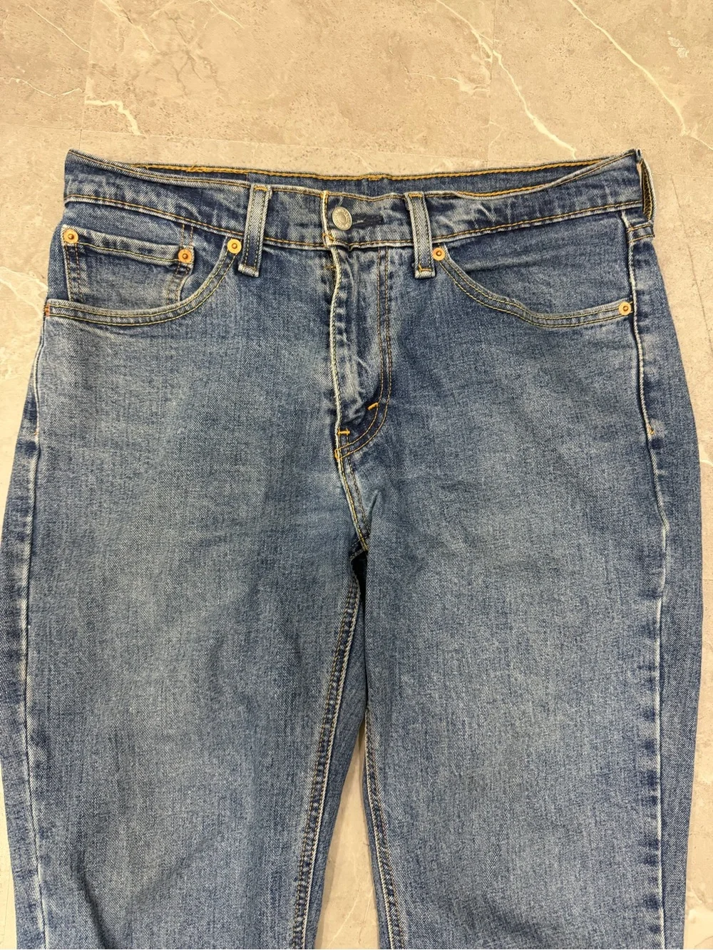 Levi's Men's 541 Blue Medium Wash Athletic Tapered 5-Pocket Jeans - 31 X 30